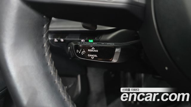 Porsche 911 2021 — photo 18