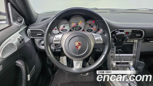 Porsche 911 2005 — photo 18