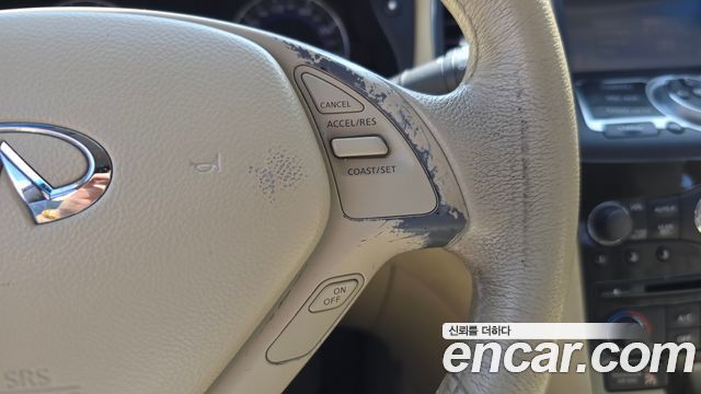 Infiniti EX 2008 — photo 17
