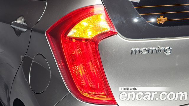 Kia morning 2012 — photo 9