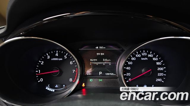 Kia Canival 2019 — photo 8