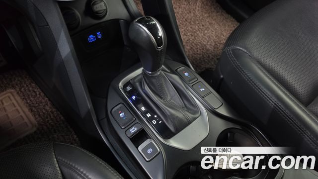 Hyundai Maxcruz 2017 — photo 12