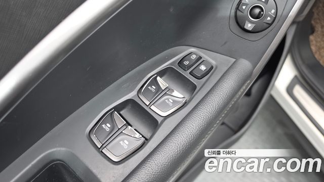 Hyundai Maxcruz 2017 — photo 33