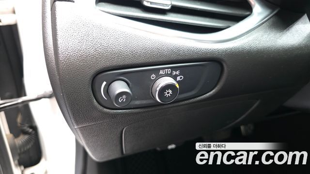 Chevrolet Korea Malibu 2017 — photo 28