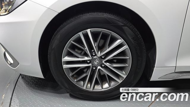 Hyundai Grandeur 2019 — photo 5