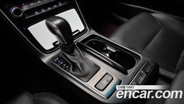 Hyundai Grandeur 2019 — photo 12