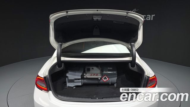 Hyundai Grandeur 2019 — photo 30