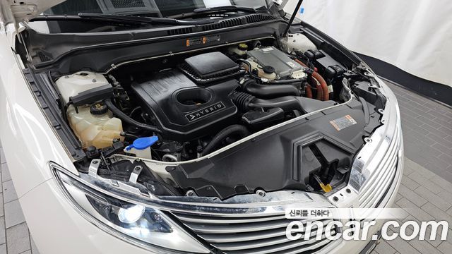 Lincoln MKZ 2016 — photo 6