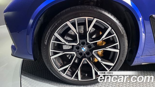 BMW X5M 2022 — photo 5
