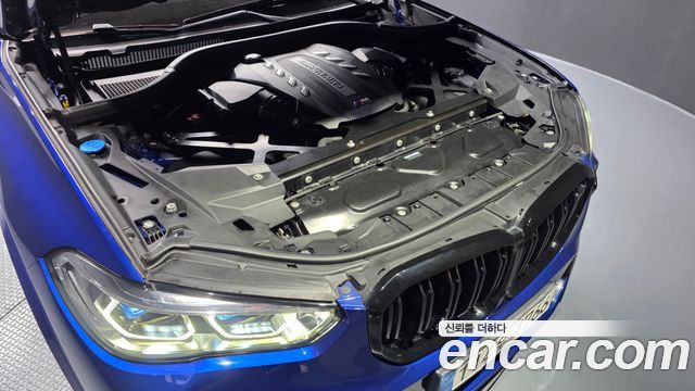 BMW X5M 2022 — photo 6