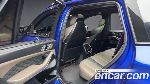 BMW X5M 2022 — photo 16