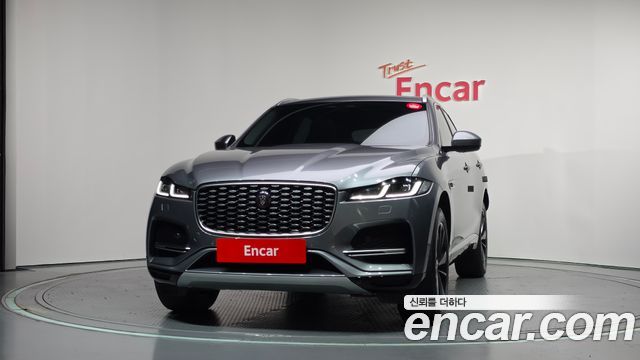 Jaguar F-PACE 2022 — photo 3