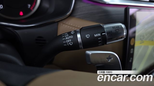 Jaguar F-PACE 2022 — photo 30