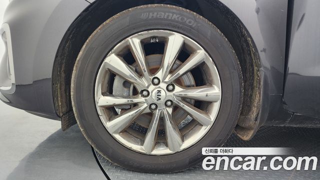 Kia Canival 2019 — photo 5