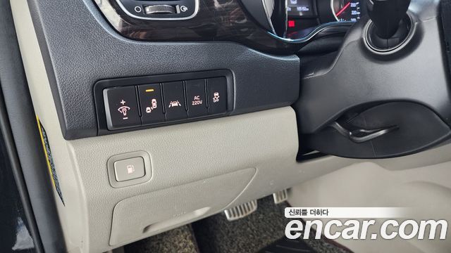 Kia Canival 2019 — photo 26
