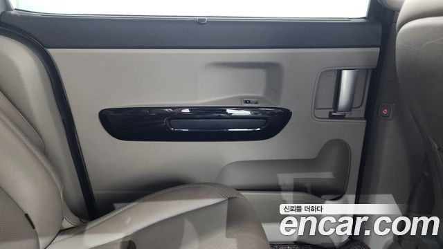 Kia Canival 2019 — photo 15