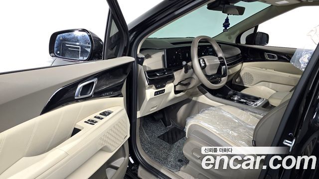 Kia Canival 2025 — photo 13