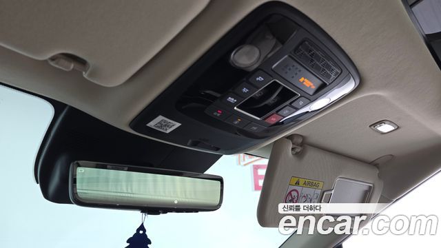 Kia Canival 2025 — photo 25