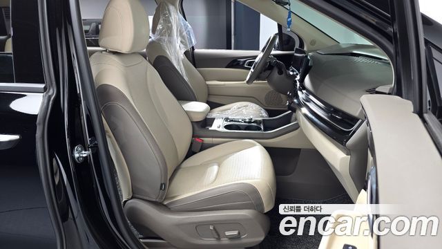 Kia Canival 2025 — photo 16