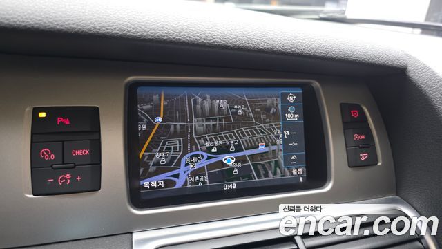 Audi Q7 2015 — photo 16