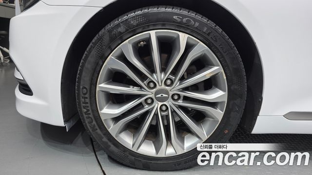 Hyundai Genesis 2016 — photo 5