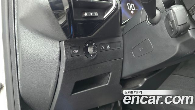 Citroën / DS DS7 2019 — photo 26