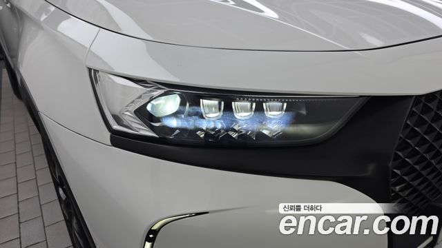 Citroën / DS DS7 2019 — photo 8