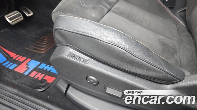 Citroën / DS DS7 2019 — photo 30