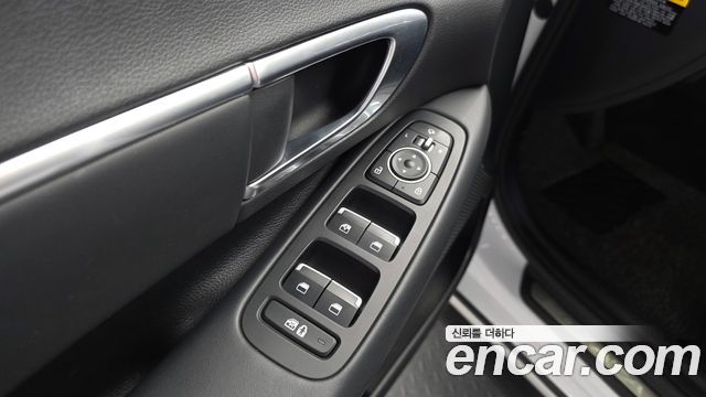 Hyundai Sonata 2020 — photo 19