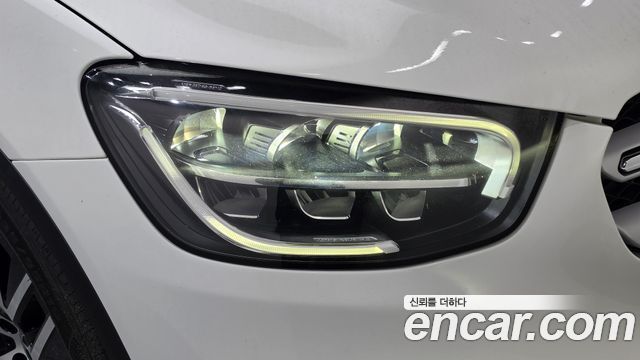 Mercedes-Benz GLC-Class 2021 — photo 8