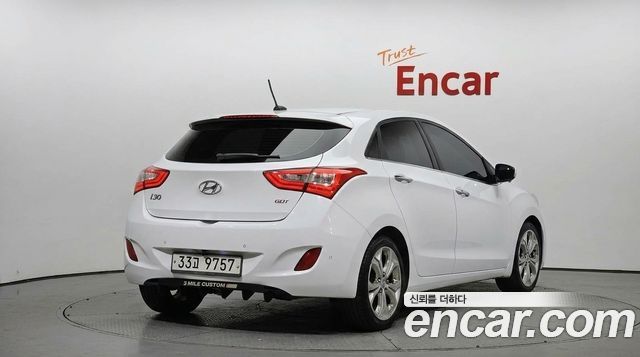 Hyundai i30 2012 — photo 2