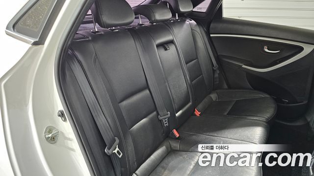 Hyundai i30 2012 — photo 12