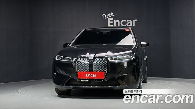 BMW iX 2022 — photo 3