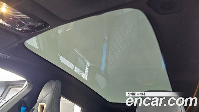 BMW iX 2022 — photo 22