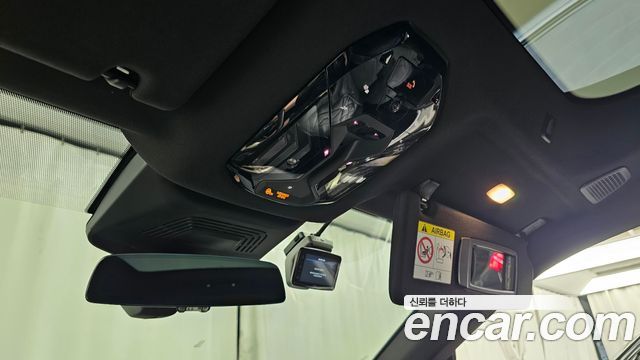BMW iX 2022 — photo 26