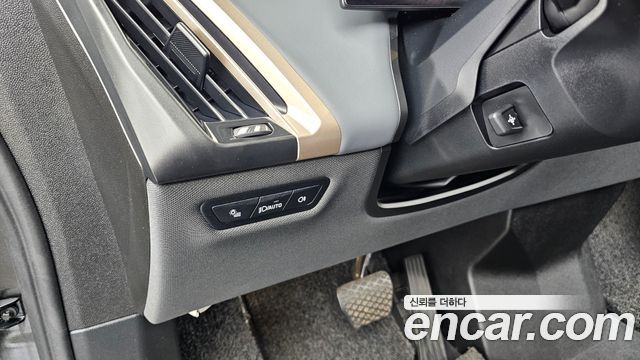 BMW iX 2022 — photo 27