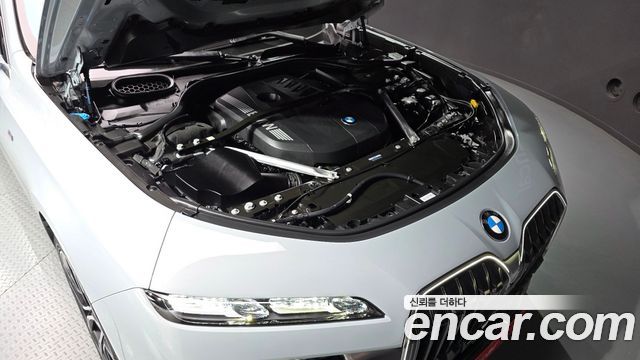 BMW 7-Series 2025 — photo 6