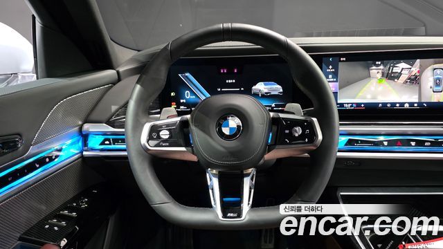 BMW 7-Series 2025 — photo 13