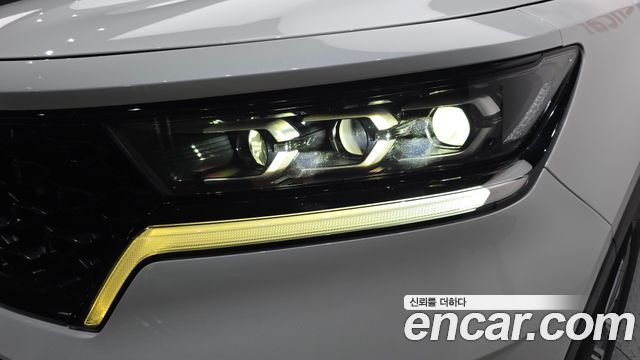 Kia Sorento 2022 — photo 8