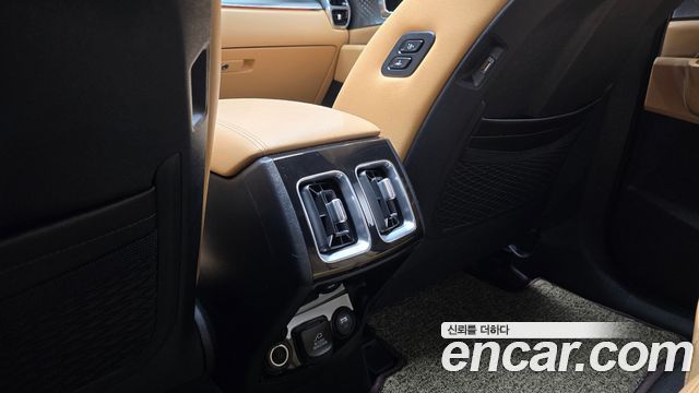 Kia Sorento 2022 — photo 32