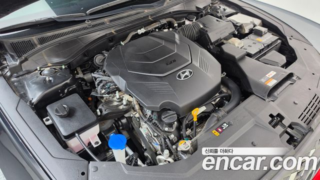 Hyundai Grandeur 2023 — photo 6