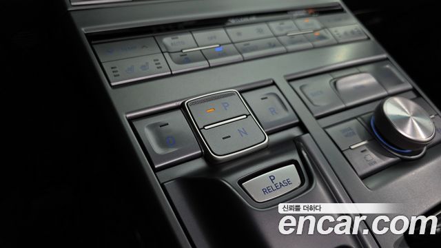 Hyundai Nexo 2023 — photo 12