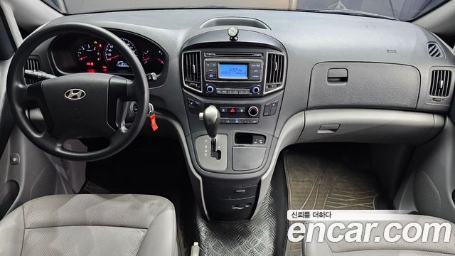 Hyundai Starex 2017 — photo 7