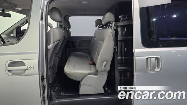 Hyundai Starex 2014 — photo 12