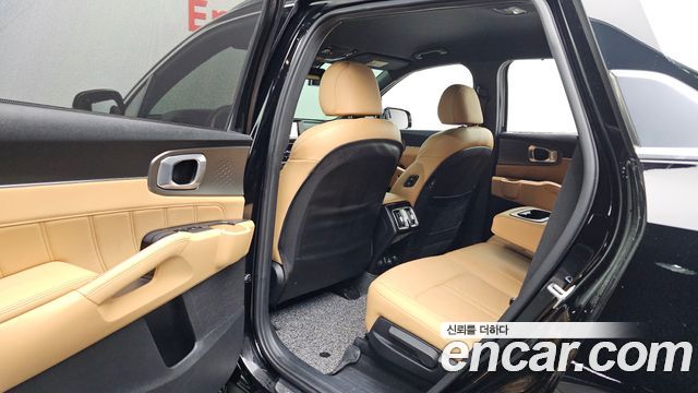 Kia Sorento 2022 — photo 11