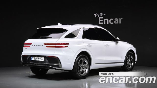 Genesis GV70 2025 — photo 2