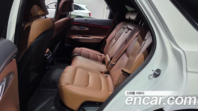 Genesis GV70 2025 — photo 17