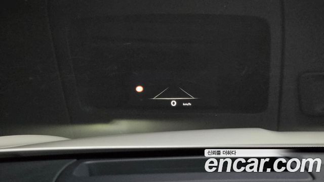 Genesis GV70 2025 — photo 20