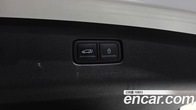 Genesis GV70 2025 — photo 25