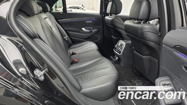 Mercedes-Benz S-Class 2020 — photo 17
